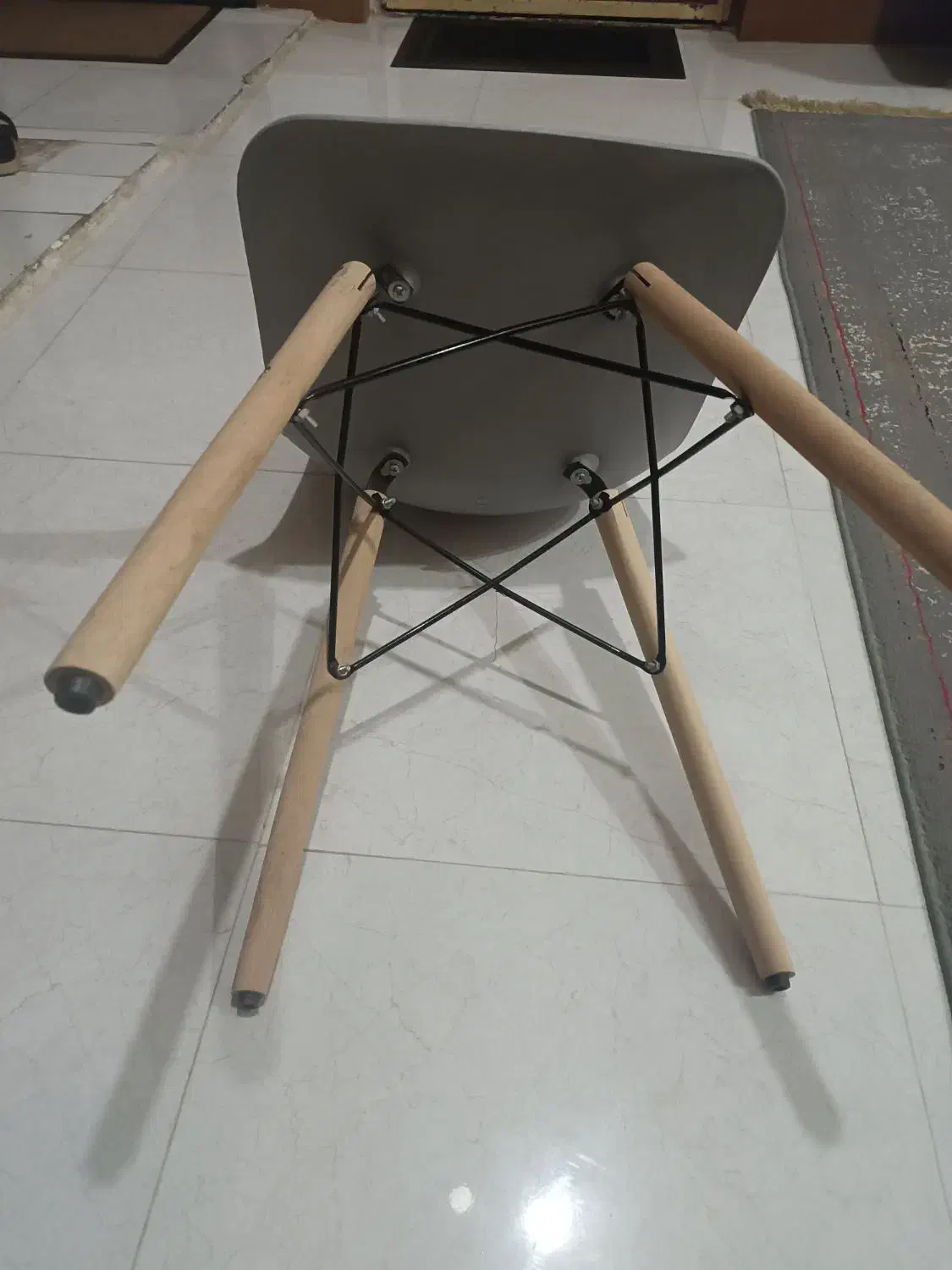 صندلی|میز و صندلی غذاخوری|شوشتر, |دیوار