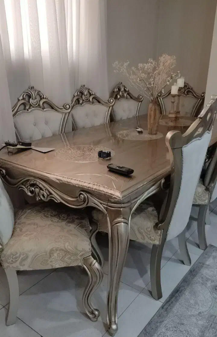 مبل ۷ نفره وناهارخوری ۸ نفره واینه کنسول|مبلمان خانگی و میز عسلی|شیراز, شهرک بهشتی|دیوار