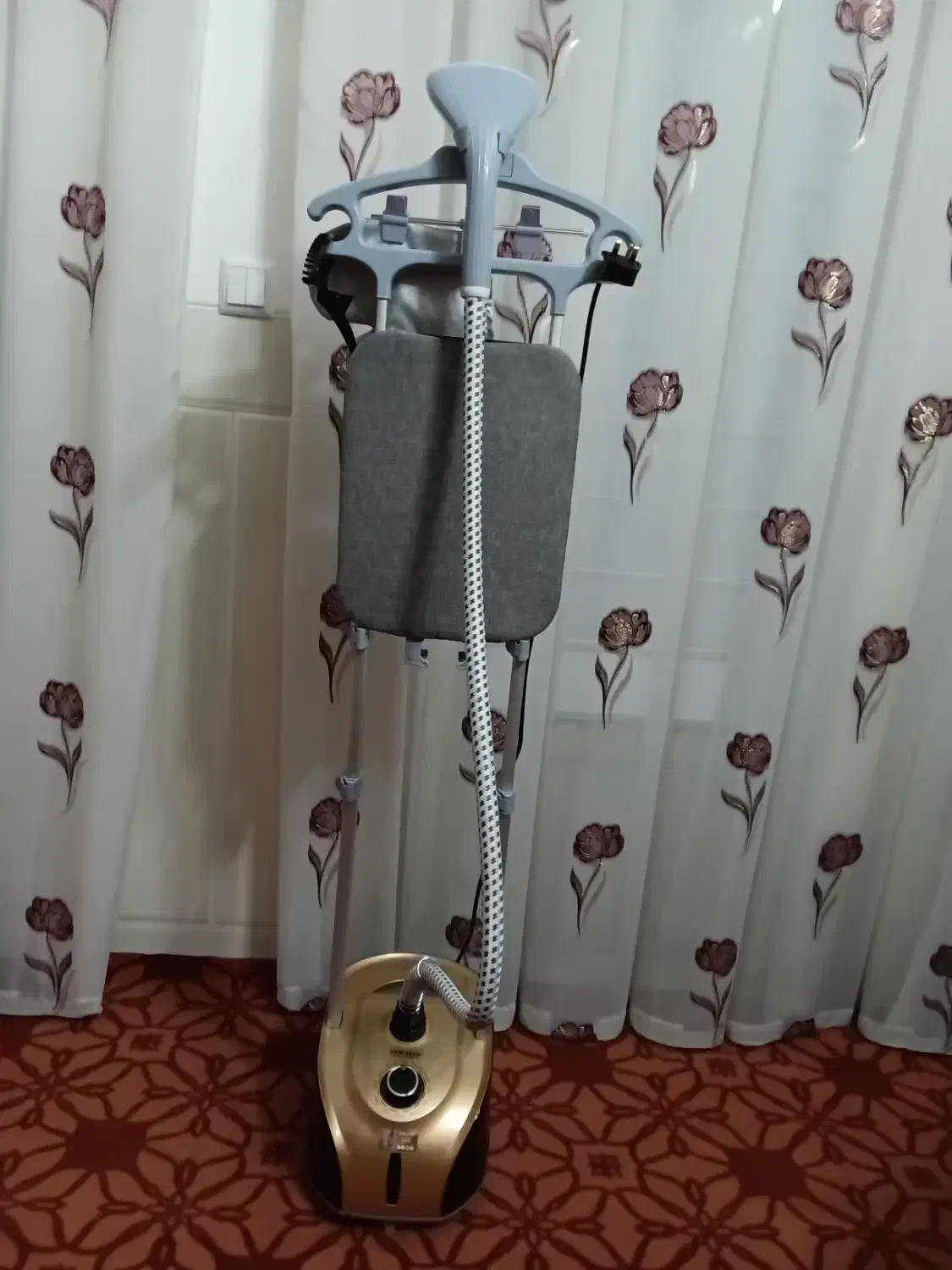 اتو بخار ایستاده نیولند|اتو و لوازم اتو|یزد, |دیوار