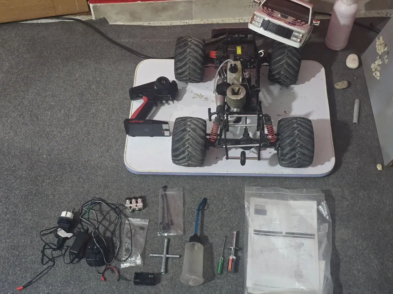 ماشین کنترلی نیترو|اسباببازی|کردکوی, |دیوار