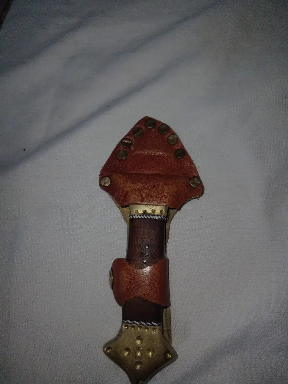 چاقو جیبی|کلکسیون اشیاء عتیقه|ساوه, |دیوار