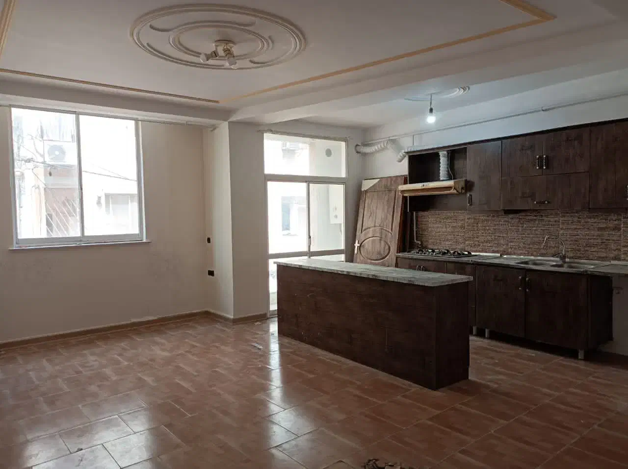 آپارتمان ۸۴متری طبقه اول پارکینگ اختصاصی|فروش آپارتمان|کیاشهر, |دیوار