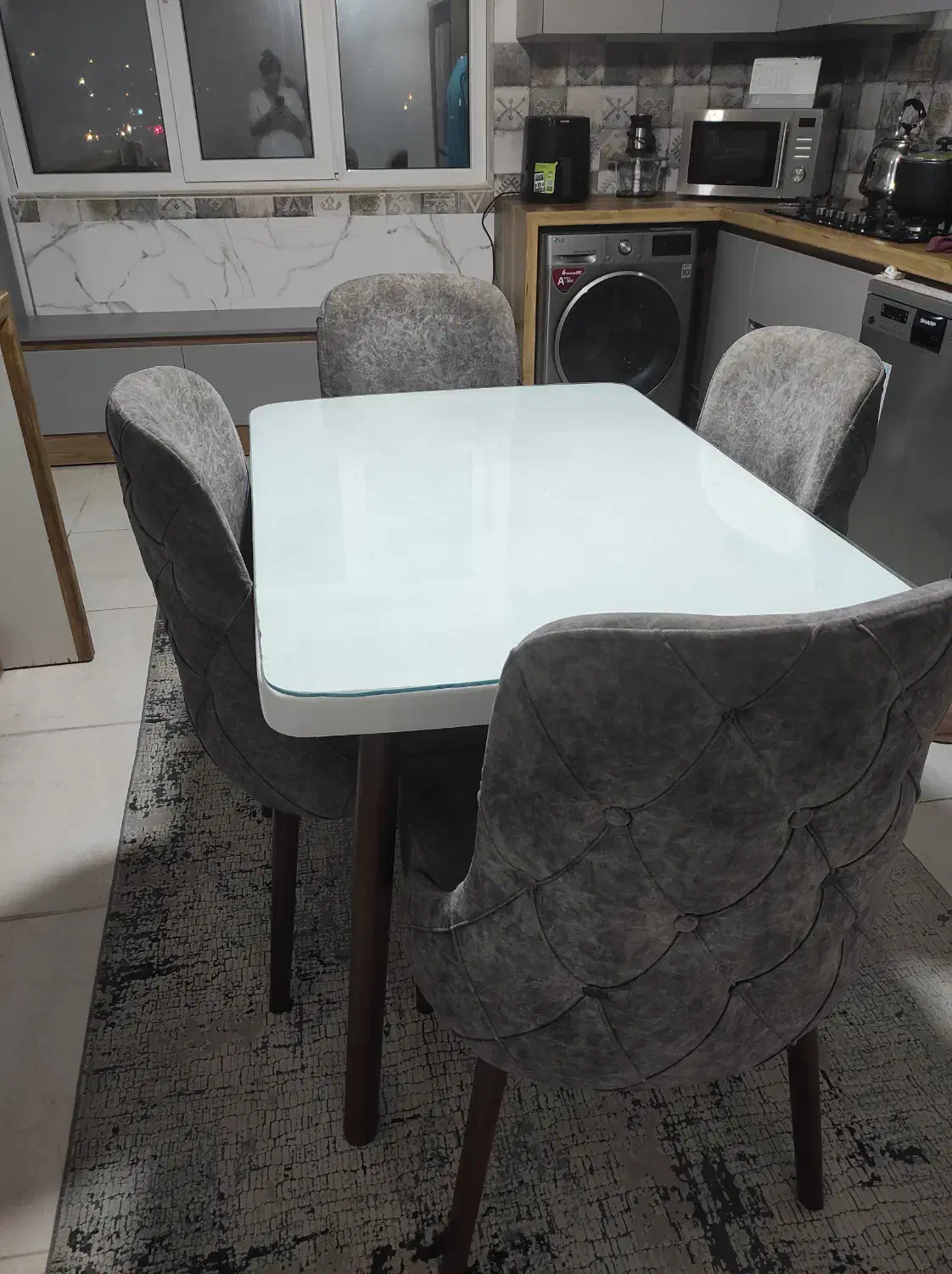 مبل ال و ناهار خوری|مبلمان خانگی و میز عسلی|محمدشهر, یزدیها|دیوار