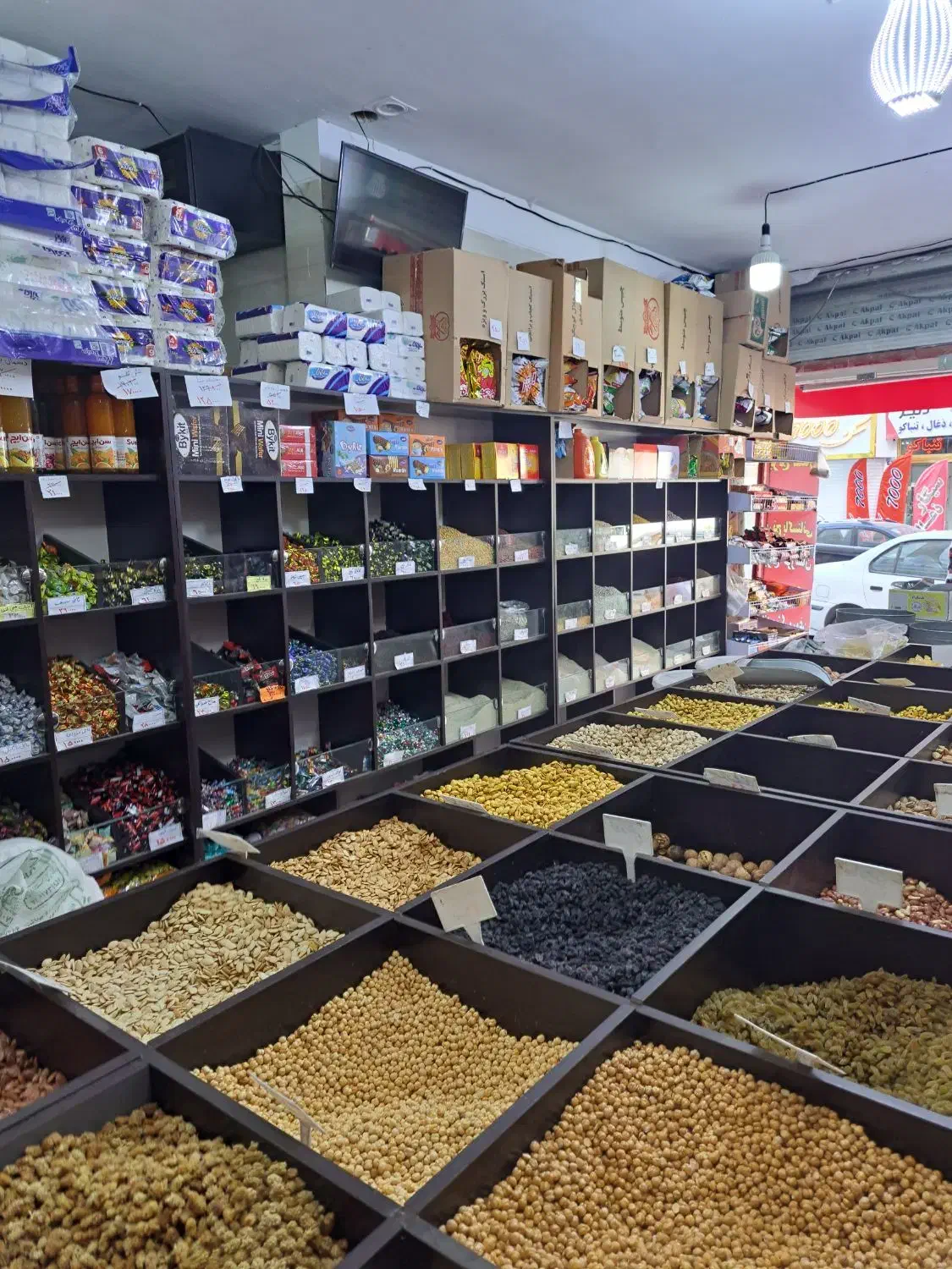 ۴۵مترمغازه محمدشهر خیابان برزگر|اجارهٔ مغازه و غرفه|محمدشهر, سیدآباد|دیوار