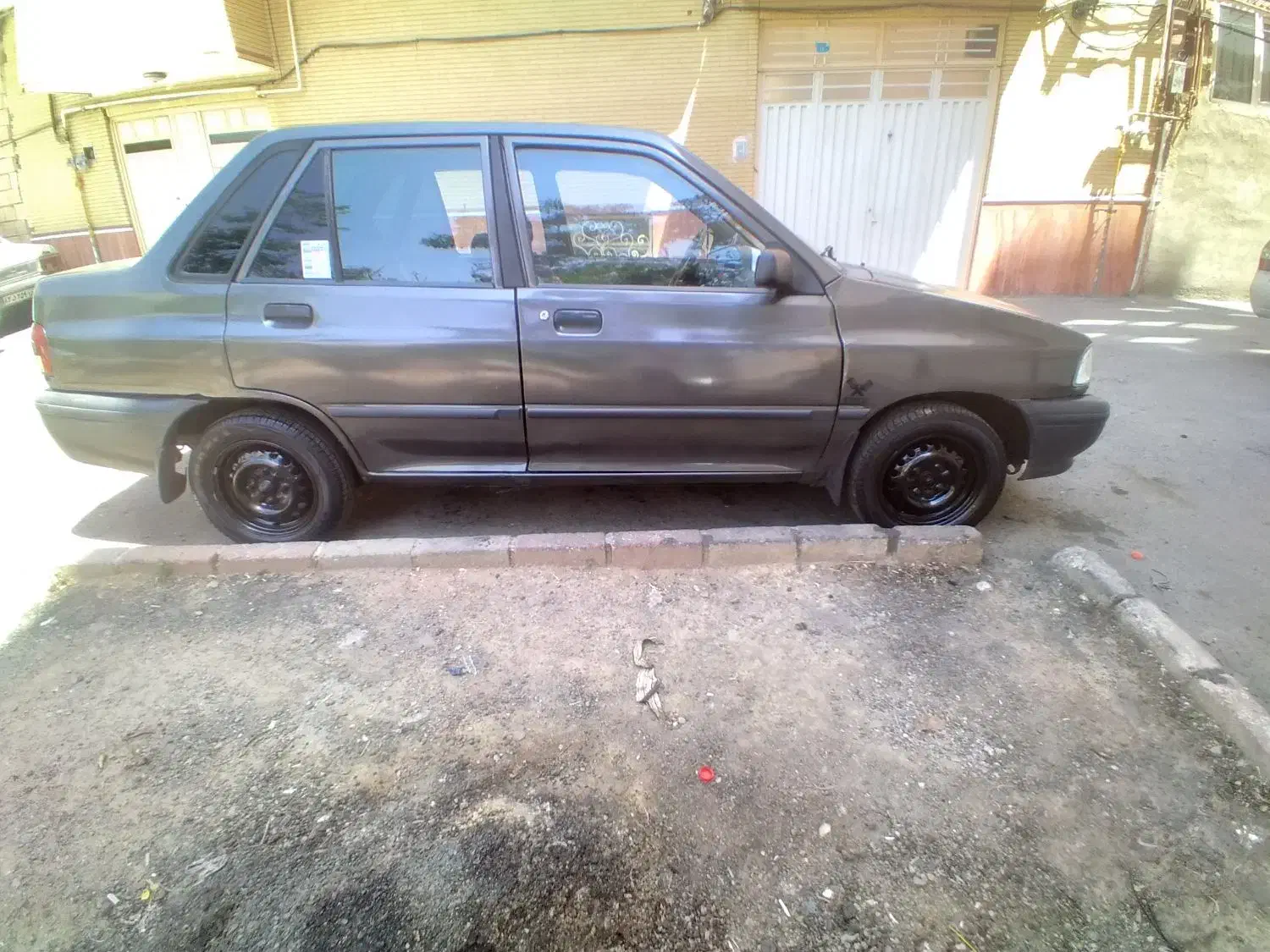 پراید مدل۸۳|خودرو سواری و وانت|تبریز, |دیوار