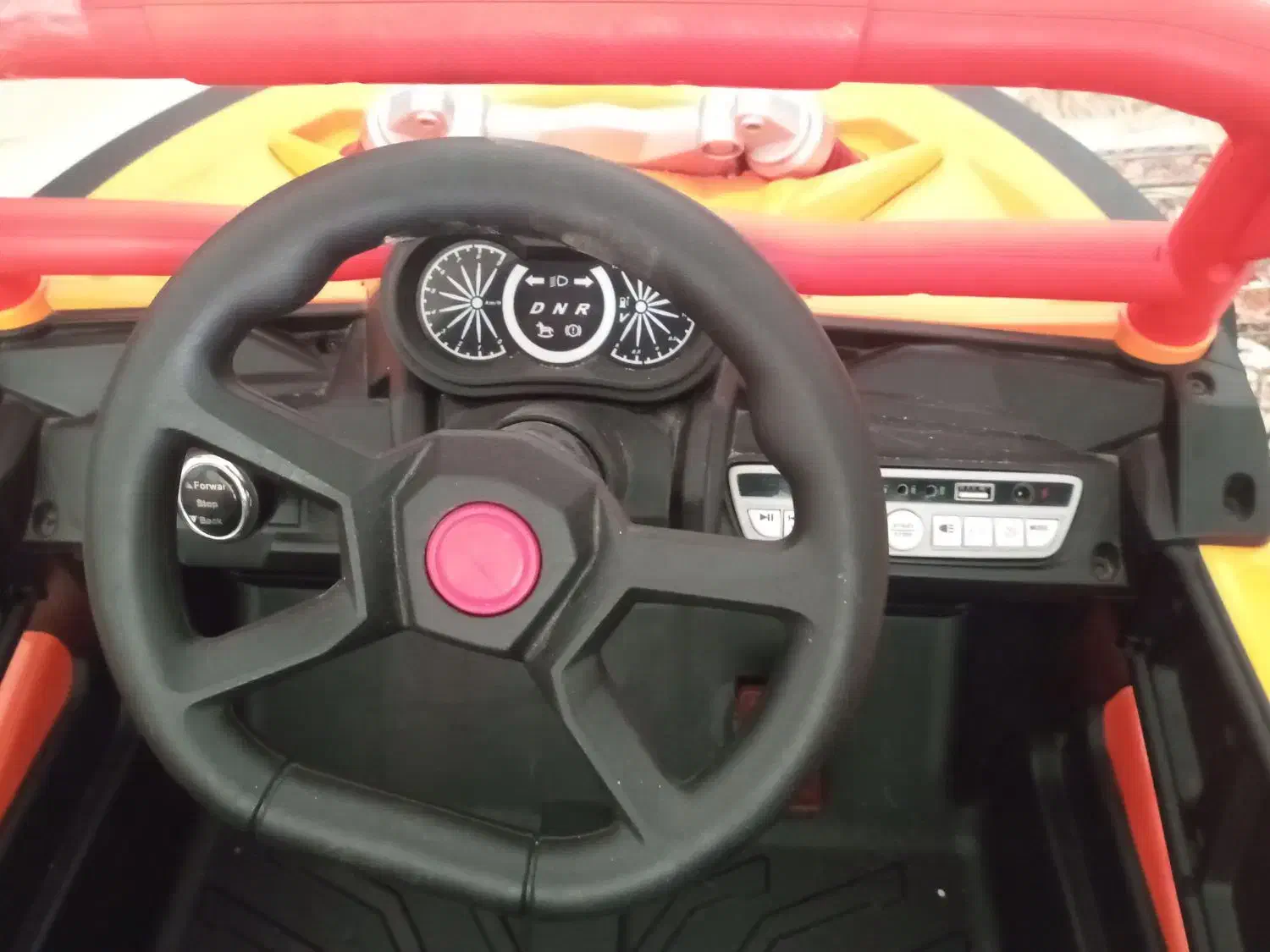 ماشین شارژی|اسباب‌‌بازی|کرمانشاه, |دیوار