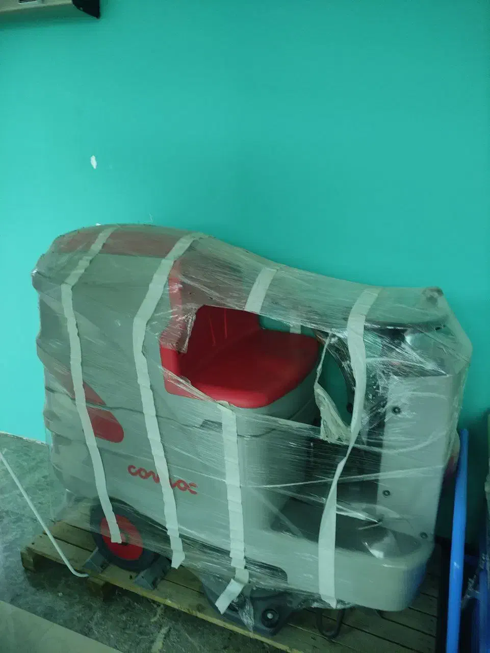 فروش اسکرابر وجاروی محوطه دستی واتومات|ماشین‌آلات صنعتی|تهران, جنت‌آباد مرکزی|دیوار