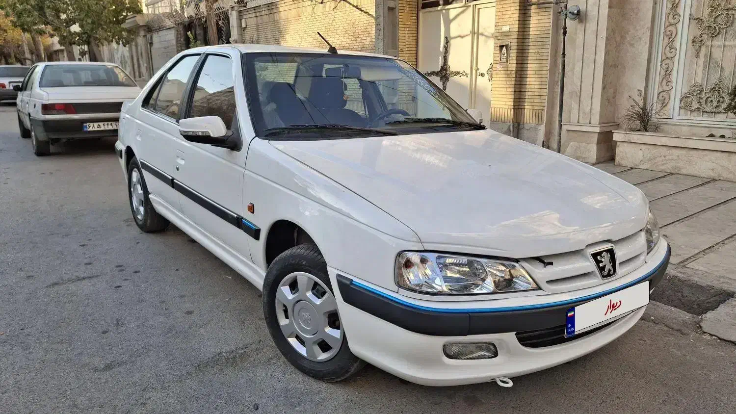 پژو پارس مدل ۹۸|خودرو سواری و وانت|مشهد, زیبا شهر|دیوار