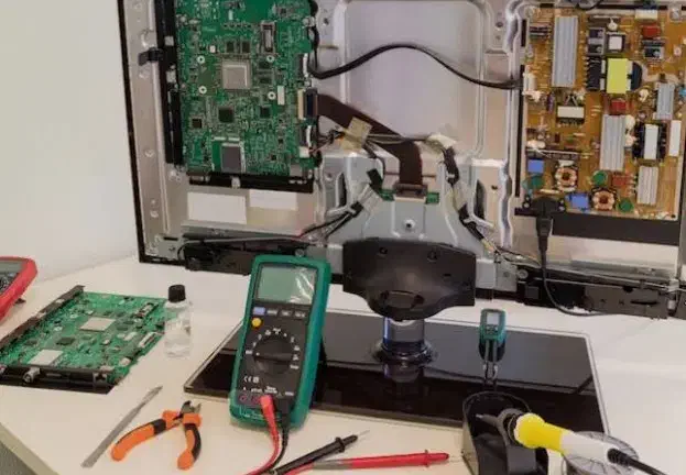 تعمیر تلویزیون درمنزل و نصب دیواری تلویزیون|خدمات پیشه و مهارت|کرمانشاه, |دیوار