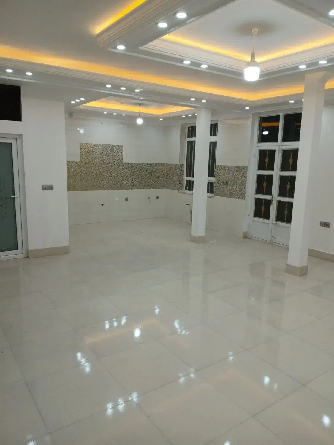 ویلایی / تمام اسکلت / صفر و شیک / والفجر|فروش خانه و ویلا|تربت جام, والفجر|دیوار