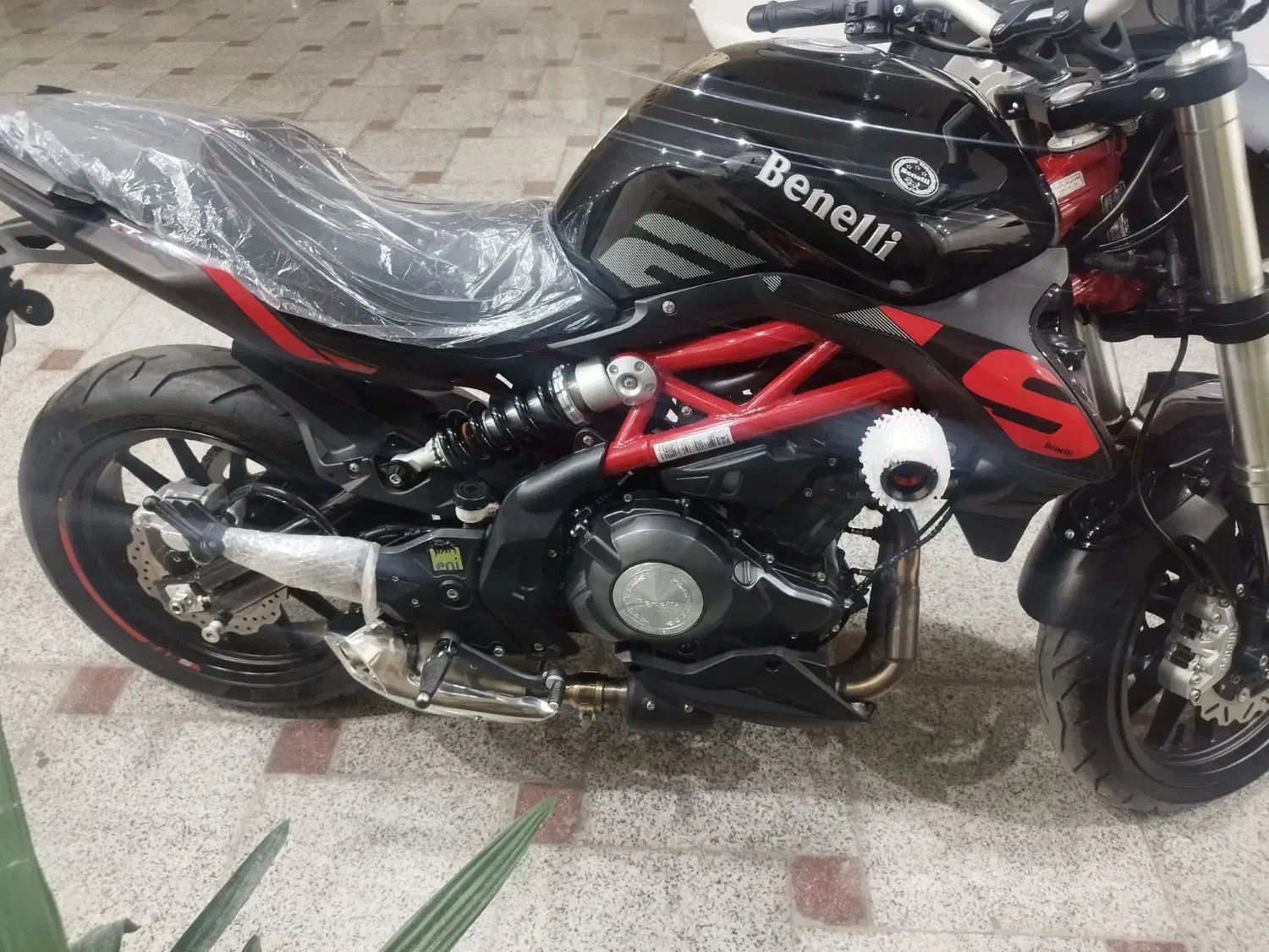 بنلی ۳۰۰|موتورسیکلت|ورامین, ورامین|دیوار