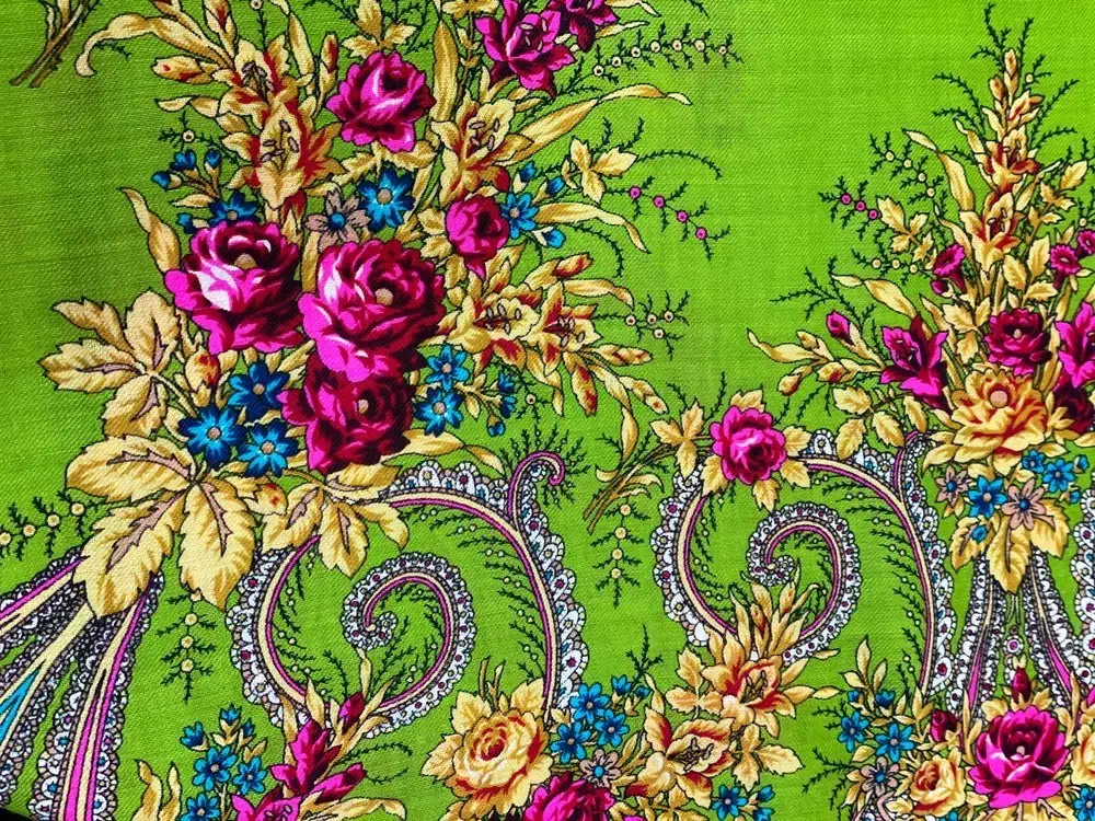 پشتند اصل سه رنگ|لباس|مهاباد (آذربایجان غربی), |دیوار