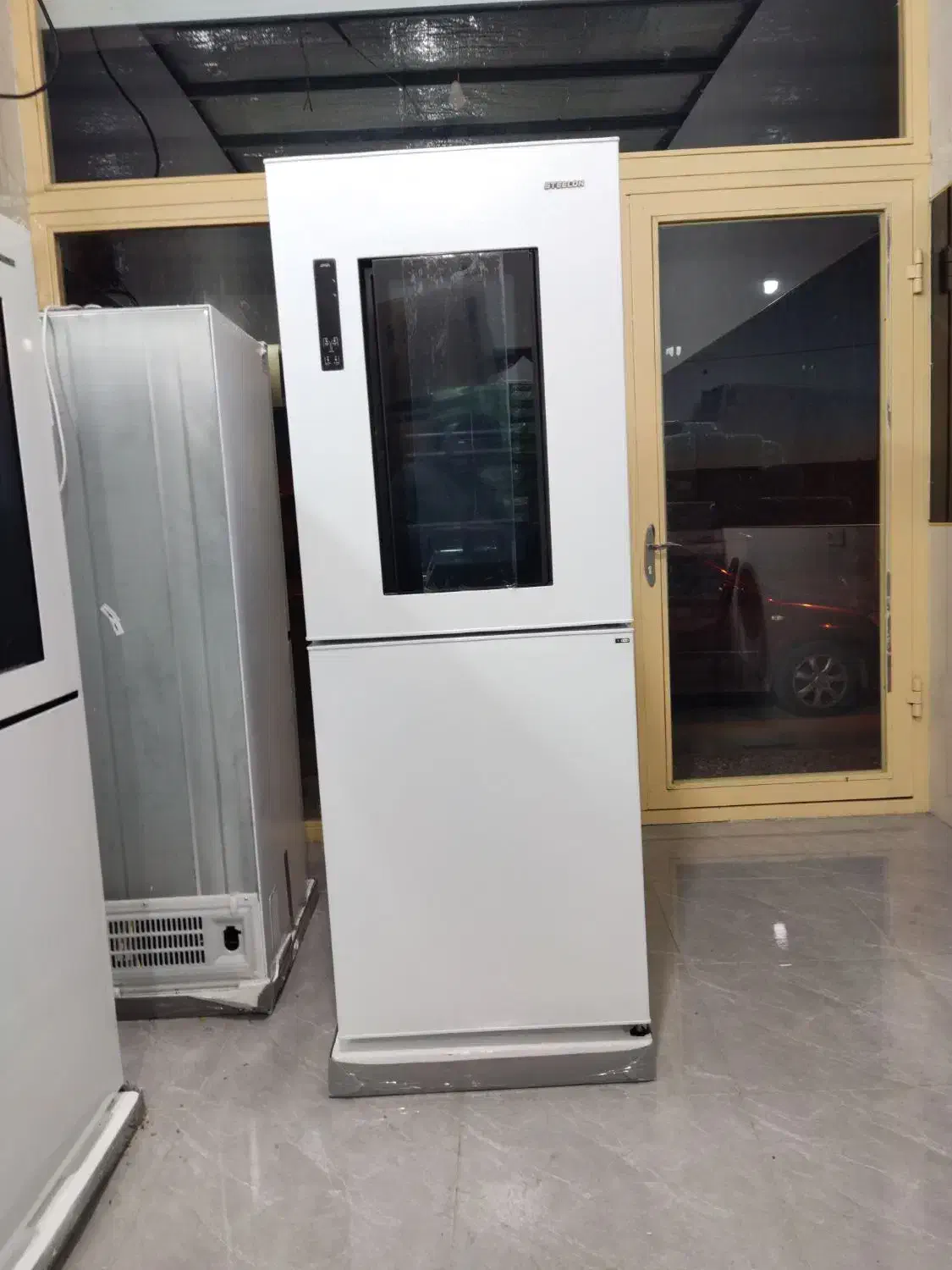 یخچال فریزر 26 فوت استیلون|یخچال و فریزر|ایلخچی, |دیوار