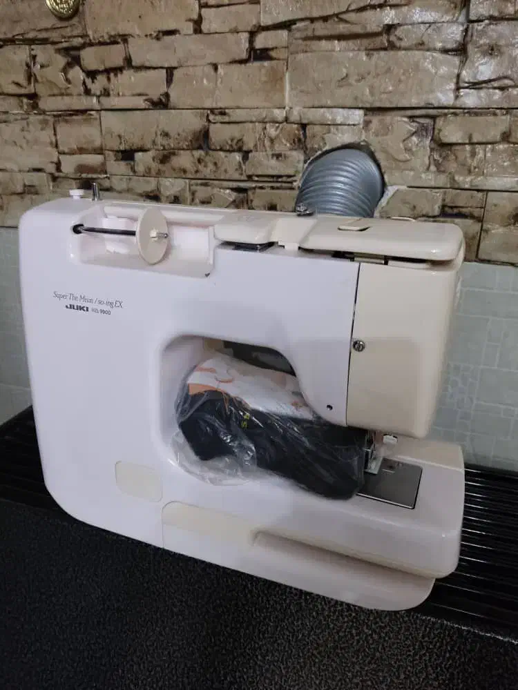 چرخ خیاطی خانگی|لوازم خیاطی و بافتنی|شیراز, غدیر جنوبی|دیوار