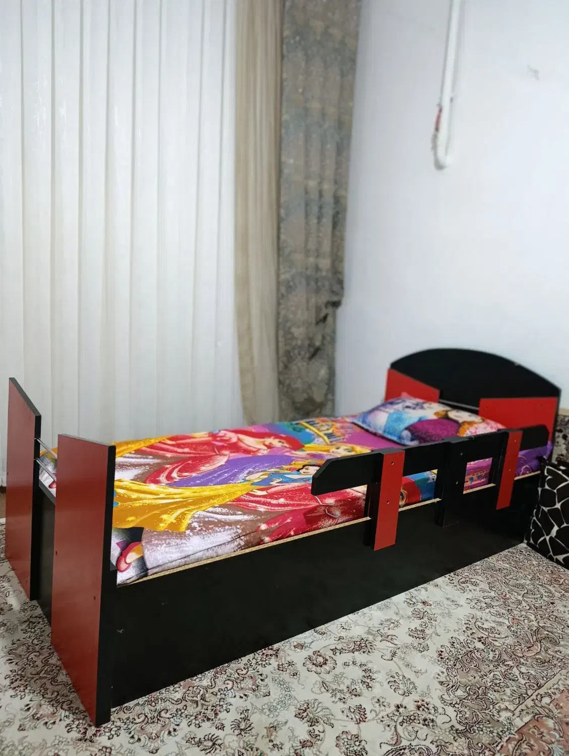 تخت خواب نوجوان|تخت و سرویس خواب|ایلام, |دیوار