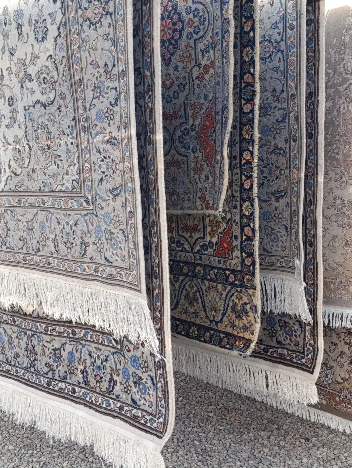 قالیشویی مبلشویی شستشوپرده، موکت چسبان|خدمات نظافت|یزد, |دیوار