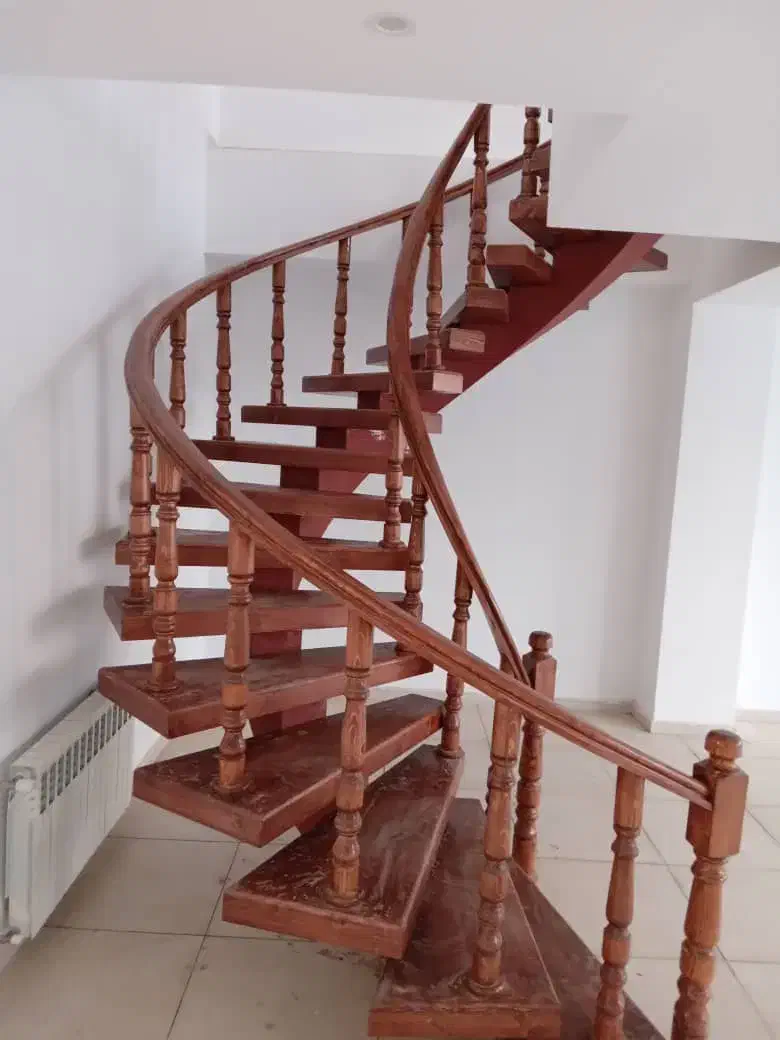 نجاری حلب کوبی جوشکاری آلاچیق لمبه پیویسی آلاچیق|عمدهفروشی|آمل, |دیوار