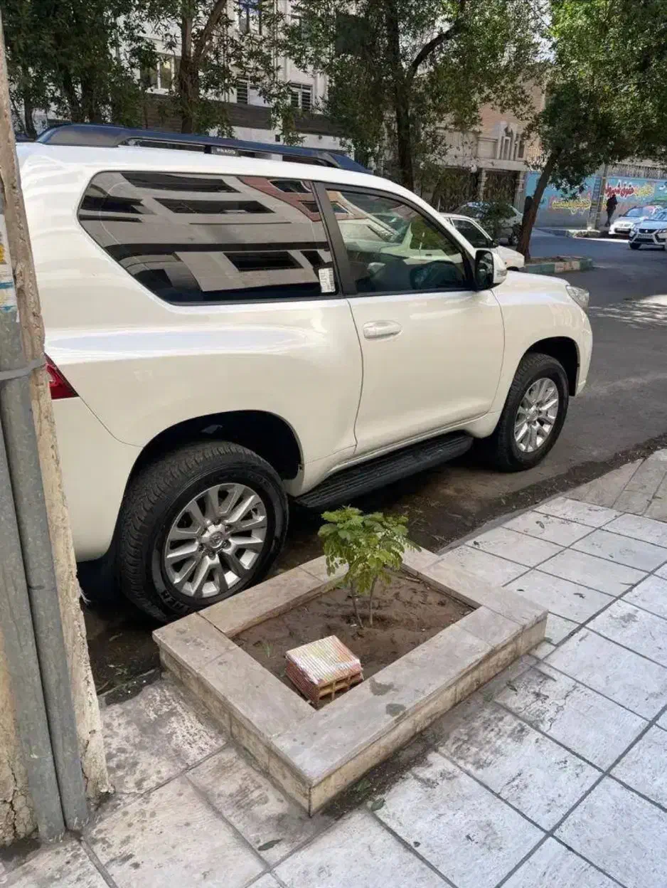 پرادو ۲۰۱۷|خودرو سواری و وانت|اهواز, کیانپارس |دیوار