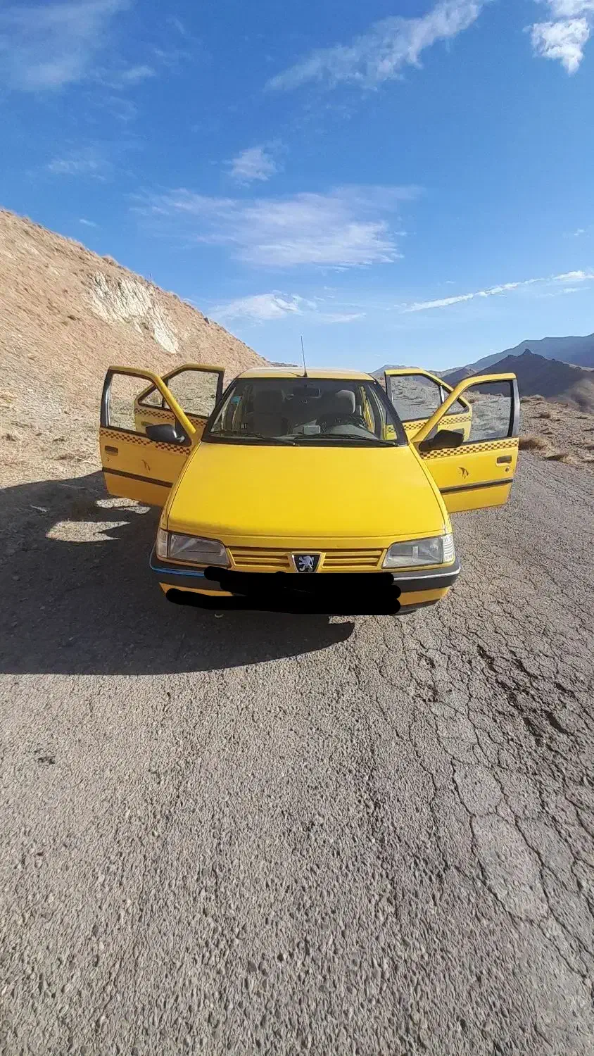 تاکسی پژو۴۰۵|خودرو سواری و وانت|بروجرد, |دیوار