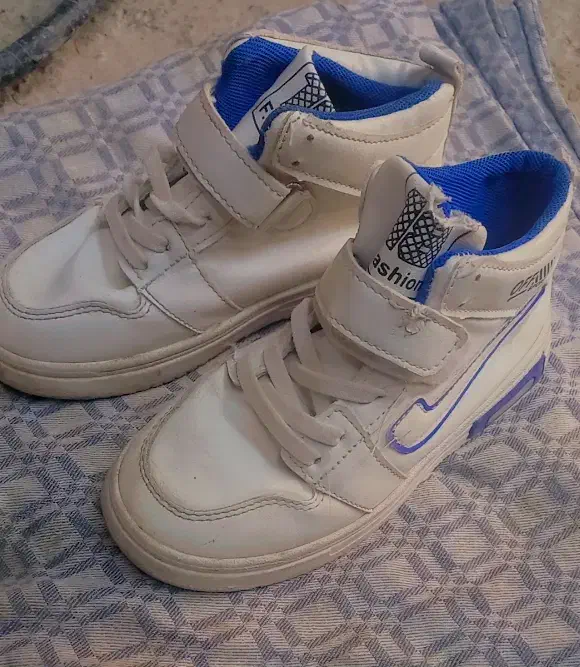 کفش بچگانه|کفش و لباس بچه|آق قلا, |دیوار