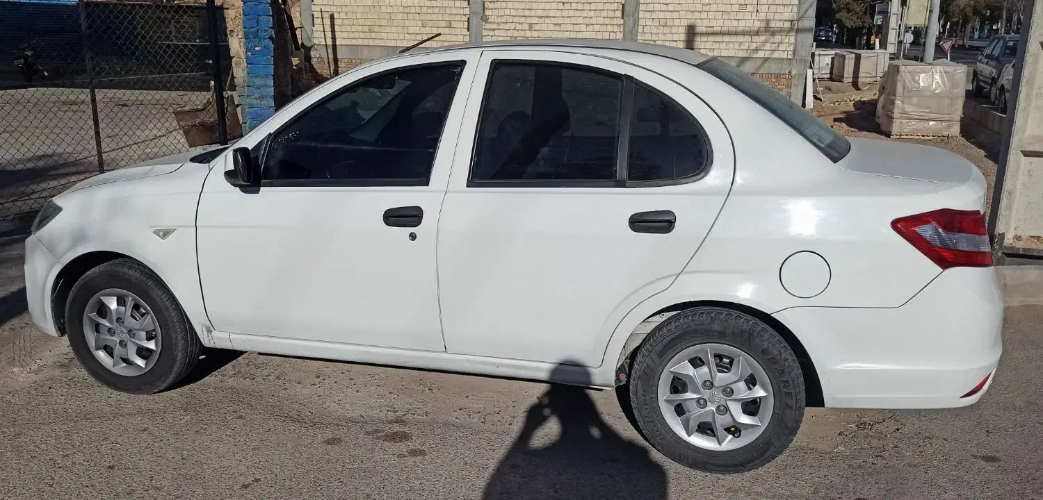 ساینا مدل99|خودرو سواری و وانت|اردکان, |دیوار