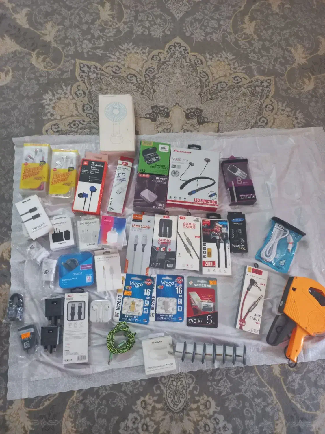 لوازم جانبی موبایل|لوازم جانبی موبایل و تبلت|تهران, زرکش|دیوار