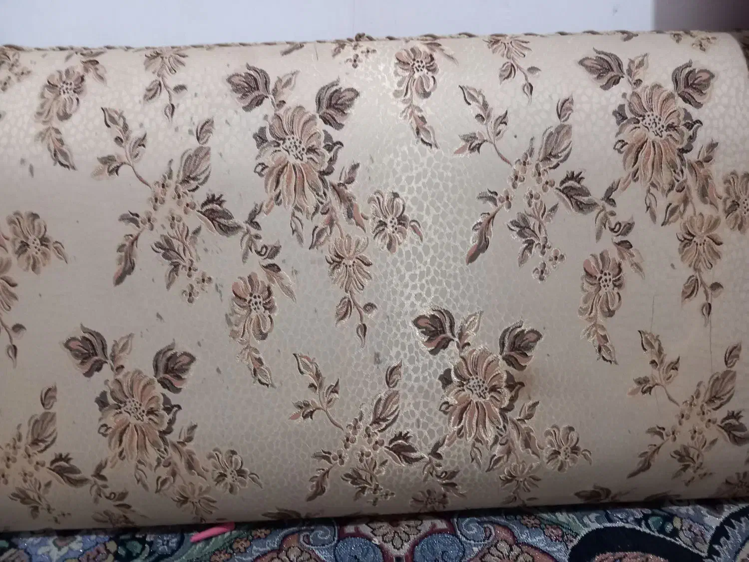 دوجفت پشتی در حد نو دورویه|پشتی|دزفول, |دیوار