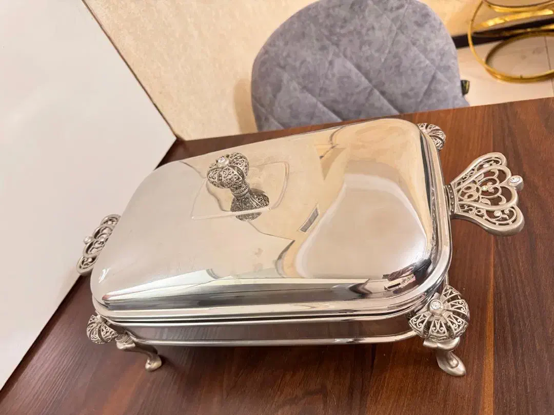 سوفله خوری|ظروف سرو و پذیرایی|قرچک, میرزائی جنوبی|دیوار