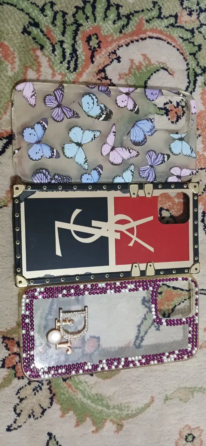 ۹ تا قاب گوشی شیک|لوازم جانبی موبایل و تبلت|همدان, |دیوار