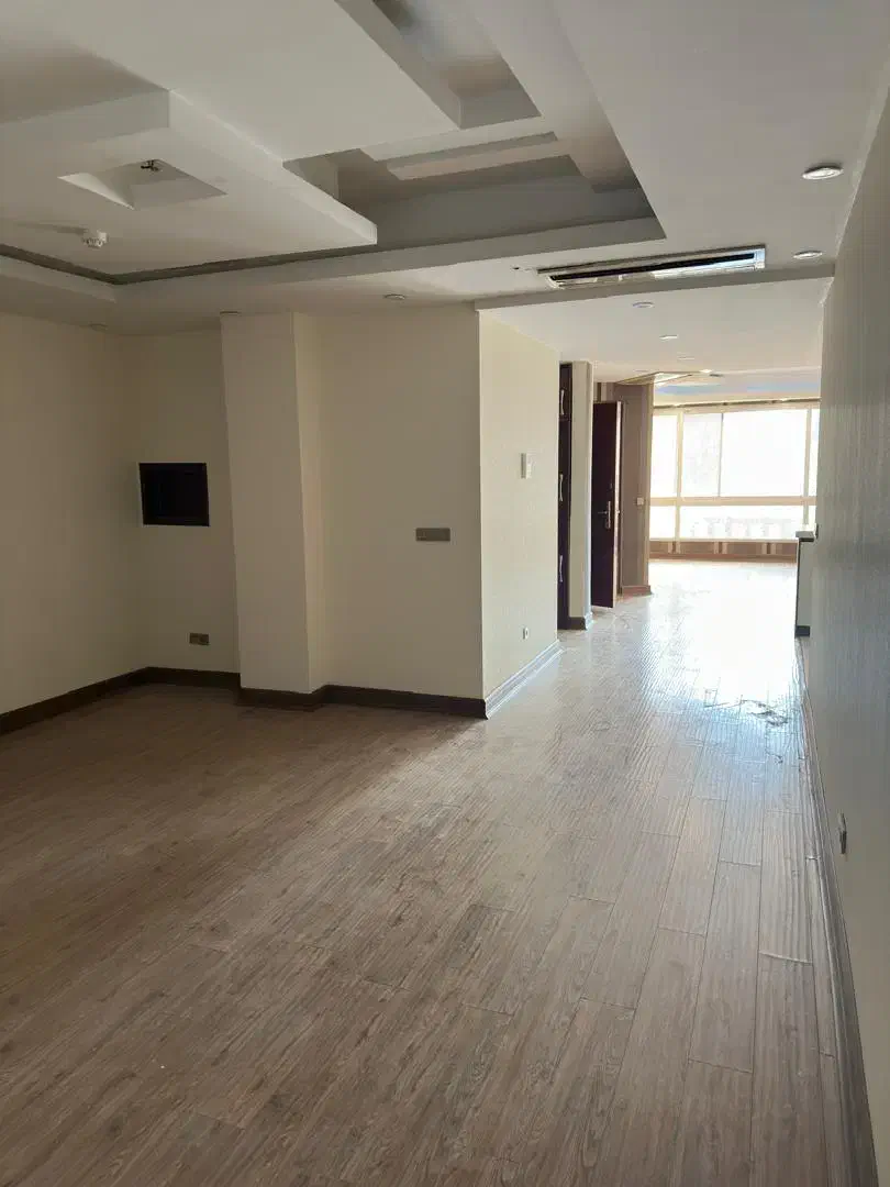 برج باغ ۱۸۰ متری ۳ خواب