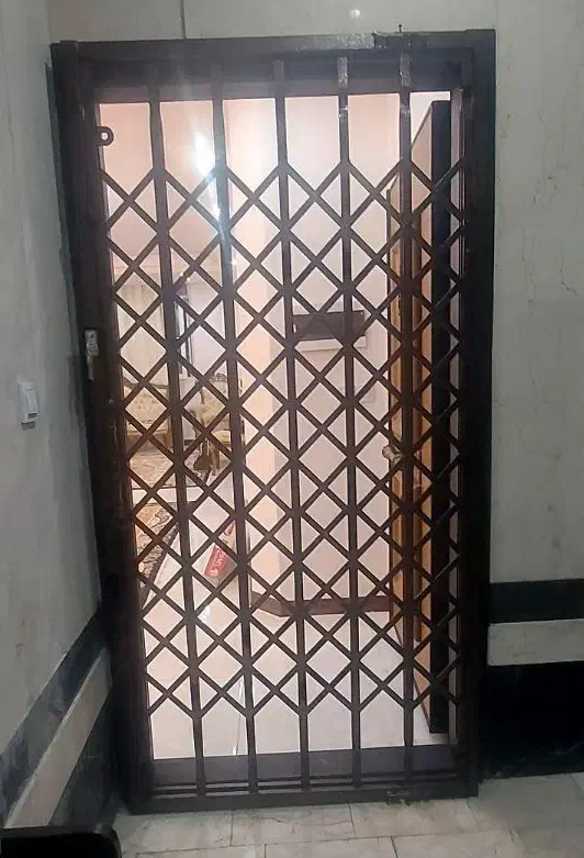 حفاظ درب و پنجره آکاردئونی با قفل ضد برش|مصالح و تجهیزات ساختمان|شهریار, شهریار|دیوار