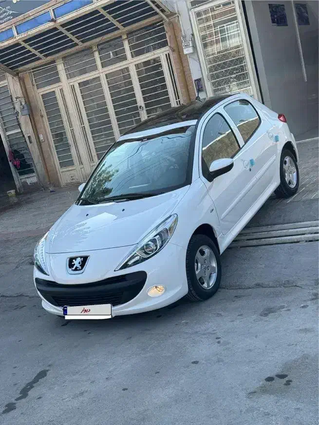 پژو‌ 207 پاناروما دنده اتومات خشک بی کارکرد|خودرو سواری و وانت|ایلام, |دیوار