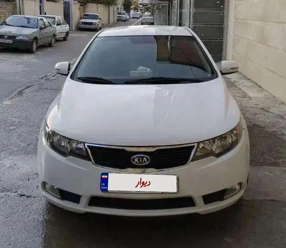 کیا سراتو ۲۰۰۰ مدل ۹۶ اتومات|خودرو سواری و وانت|ساری, |دیوار