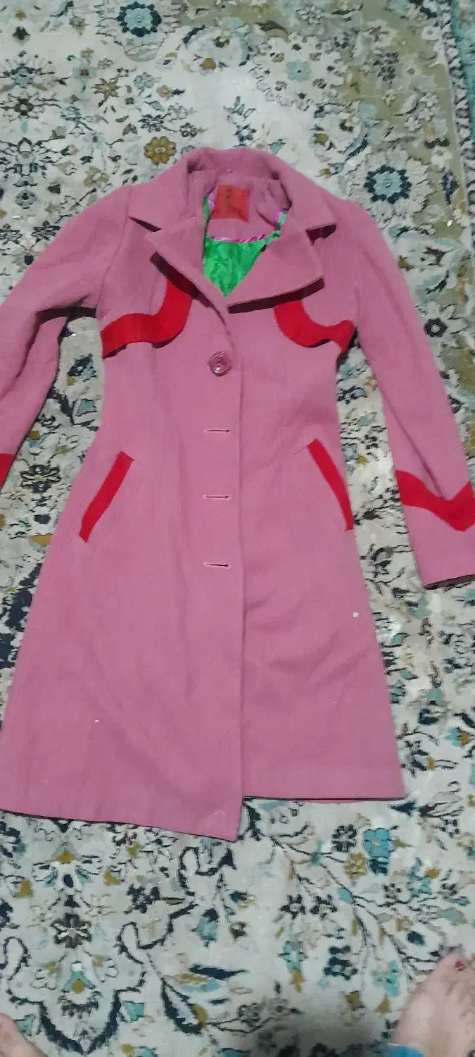 پالتو نو|لباس|بومهن, |دیوار