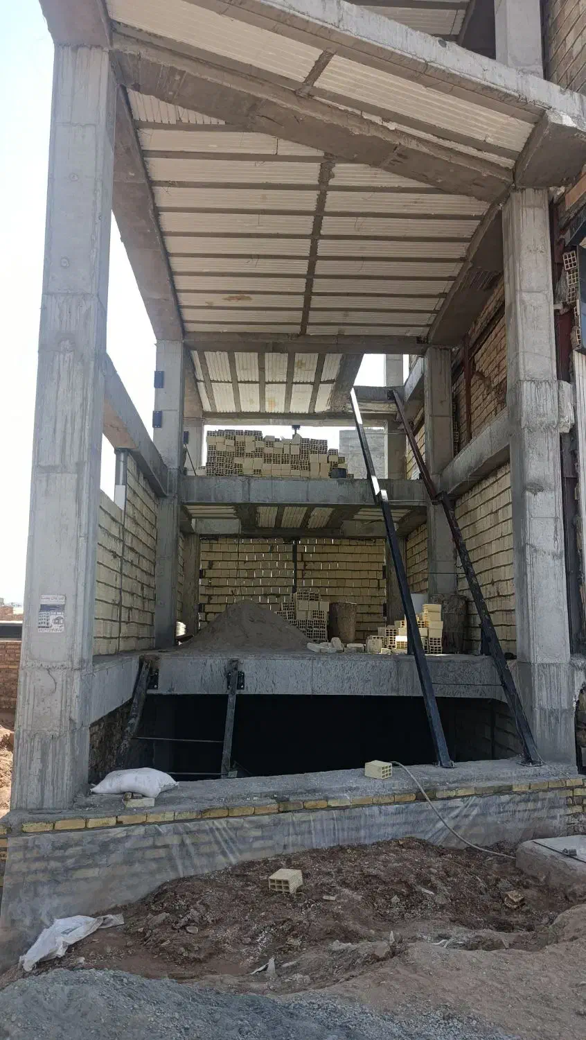 جوشکار اسکلت و پله .نبشی کشی نما|خدمات پیشه و مهارت|قم, حنیف نژاد|دیوار