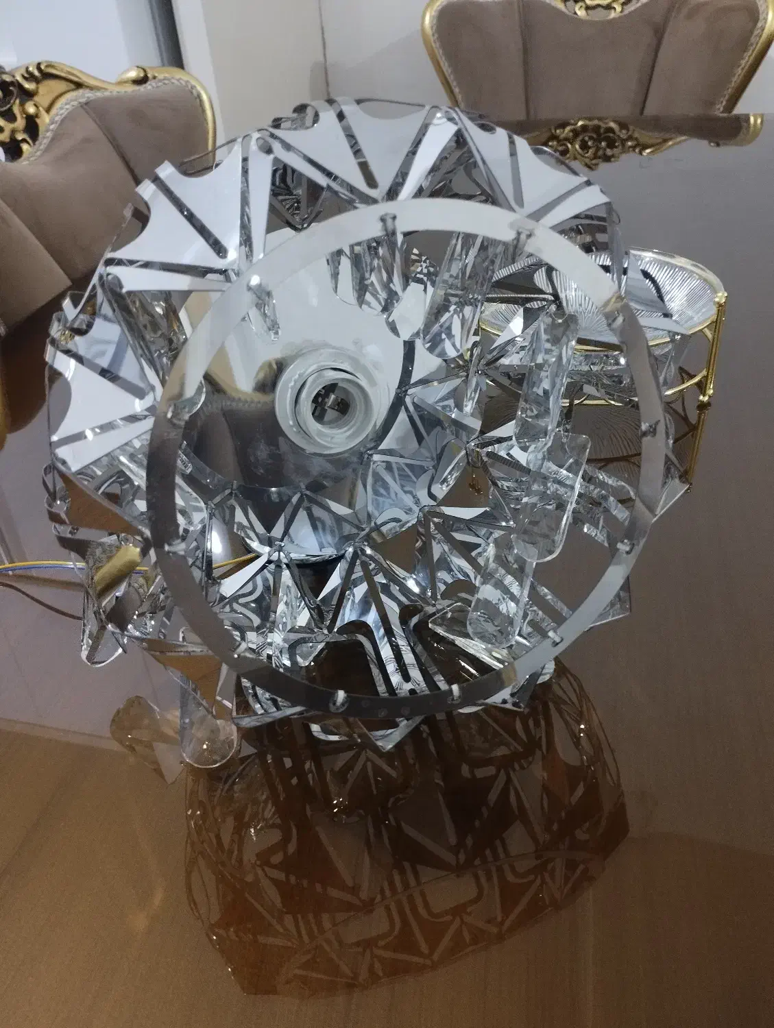 لوستر و جا لامپی|لوستر و چراغ آویز|اردبیل, |دیوار