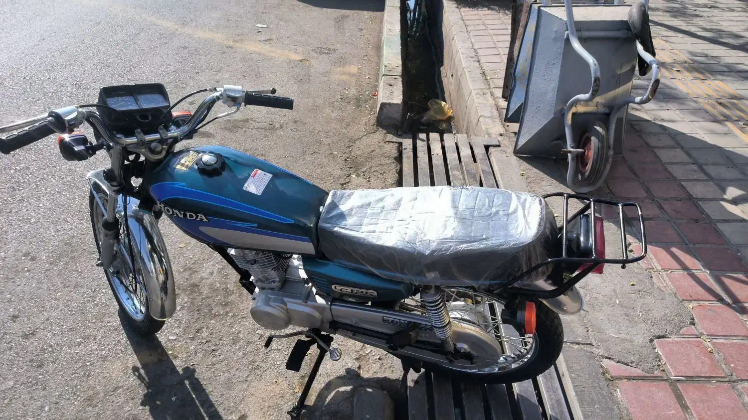 موتور هندا 93 ترقه|موتورسیکلت|قم, شاه ابراهیم|دیوار