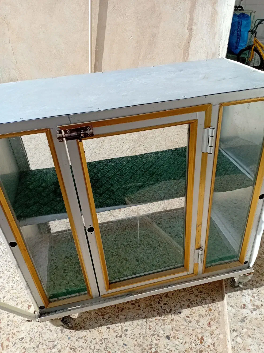 فروش دکه آلومینیومی سیگار و قهوه|فروشگاه و مغازه|اهواز, معین زاده|دیوار