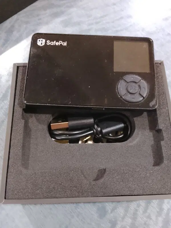safepal s1|قطعات و لوازم جانبی رایانه|تهران, خواجه نصیر طوسی|دیوار