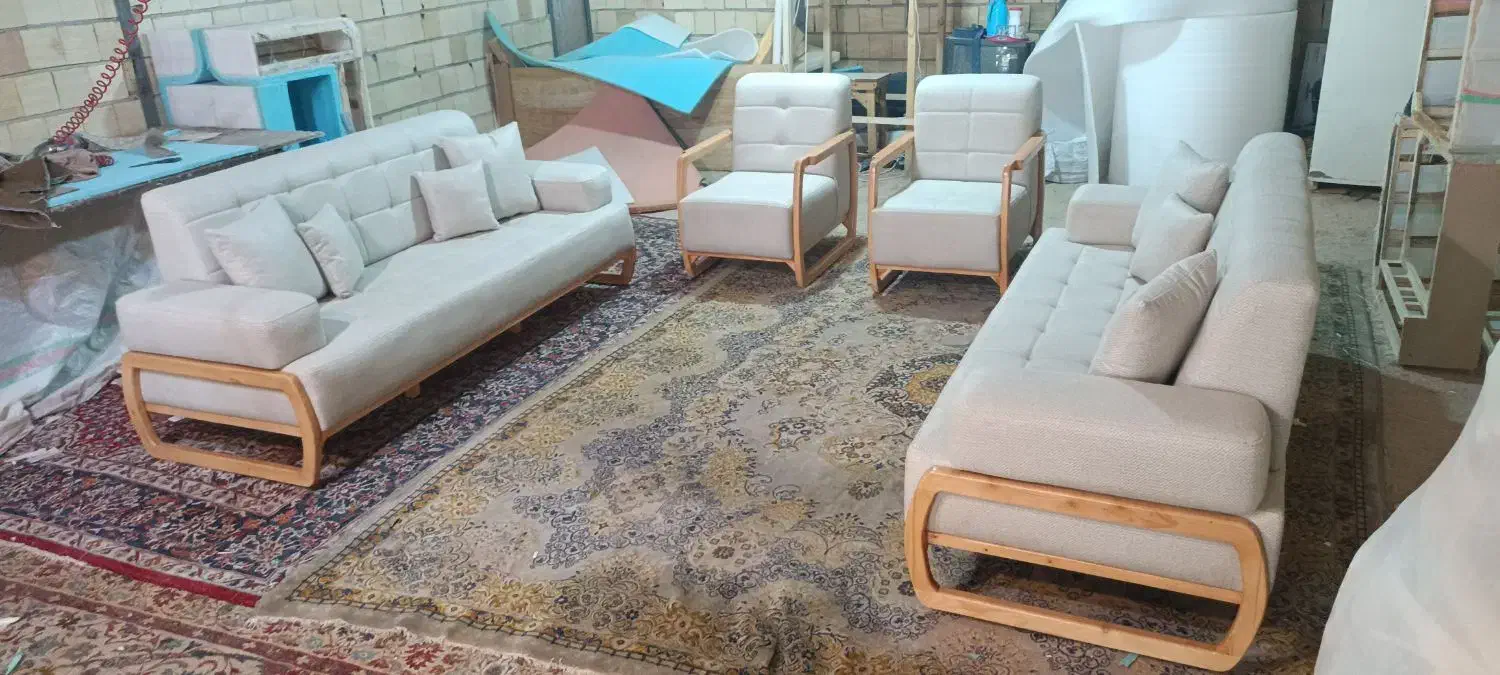 نیازمند نجار حرفه ای وزیر کار زن مبل|مبلمان اداری|شیراز, سلطان آباد|دیوار