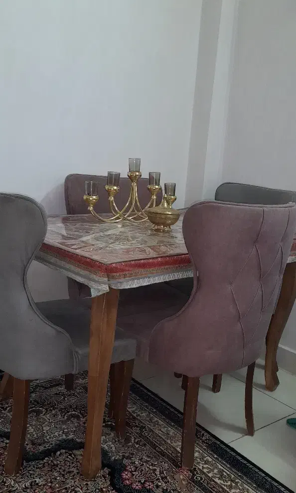 میزناهار خوری چهارنفره|میز و صندلی غذاخوری|نیشابور, هفده شهریور|دیوار