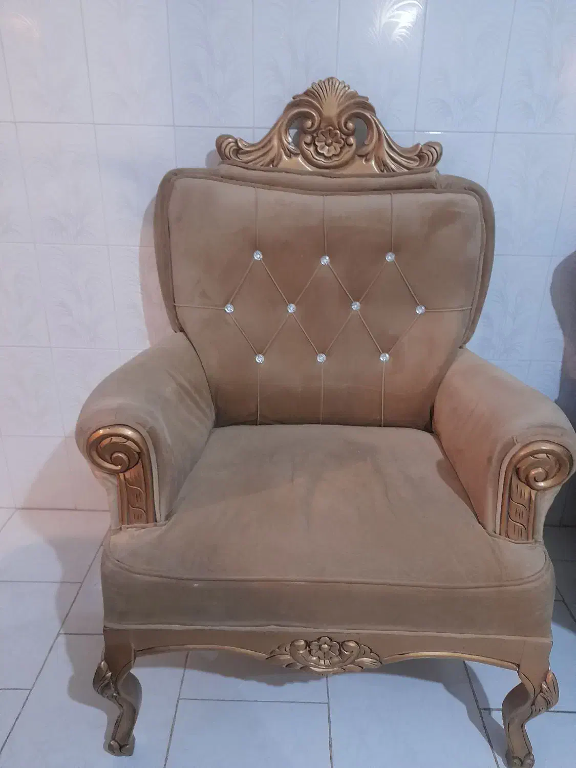 مبل ۸ نفره نیمه سلطنتی|مبلمان خانگی و میز عسلی|میاندوآب, |دیوار