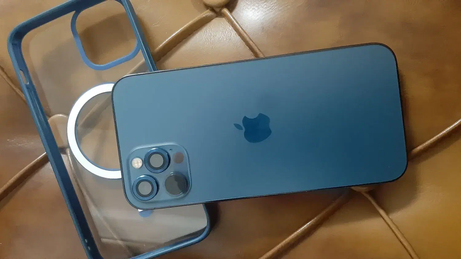 ایفون ۱۲ پرو، تمیز تر از نو، پلمپ ۲۵۶ گیگ|موبایل|قائم‌شهر, |دیوار