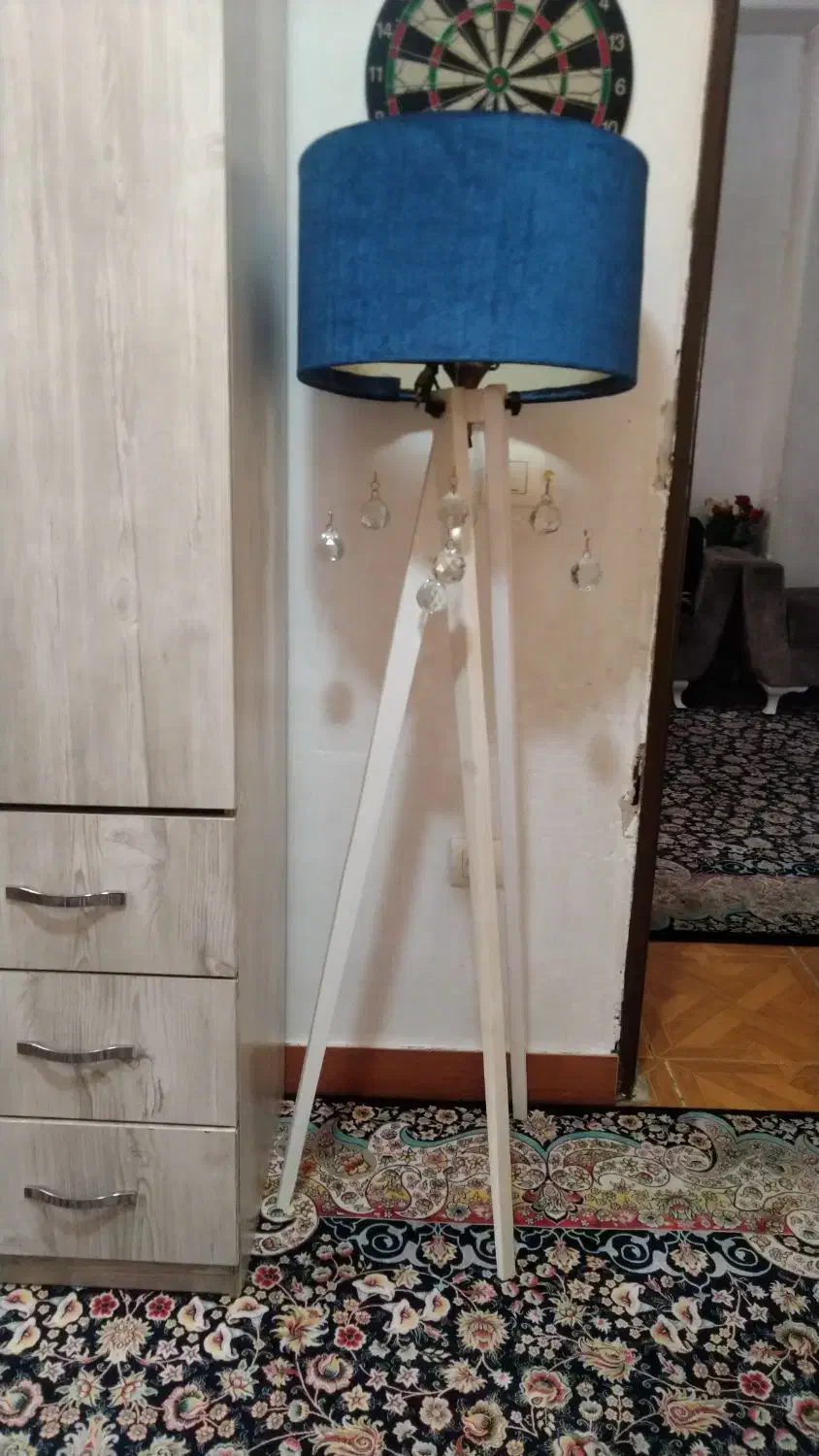 اباژور ایستاده|چراغ خواب و آباژور|اسلام‌شهر, صادقیه|دیوار