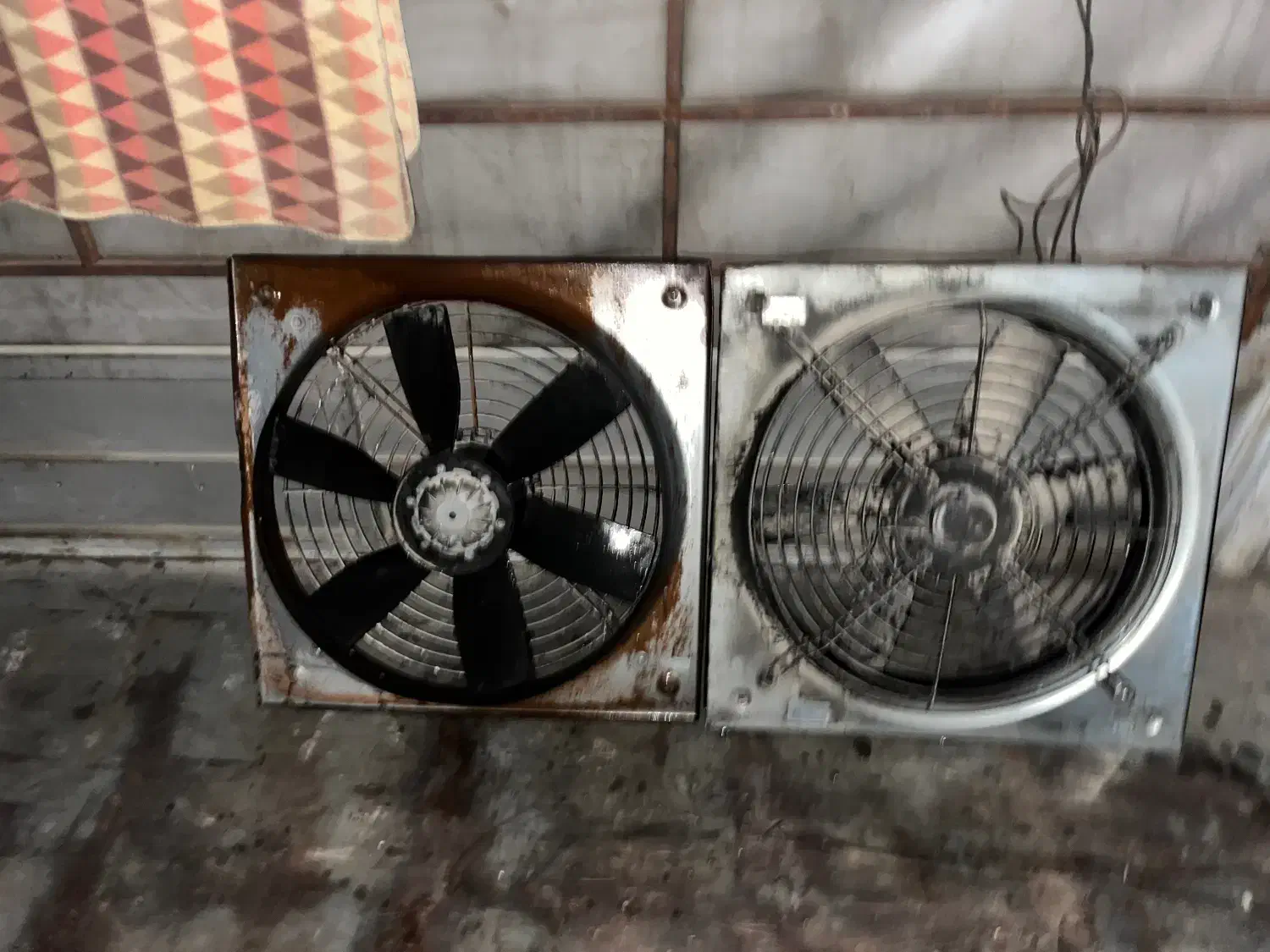 هواکش ۷۲در ۷۲. قطر دهنه ۶۰/۶۰ ایتالیا|پنکه و تصفیه‌کنندهٔ هوا|کرج, بنیاد|دیوار