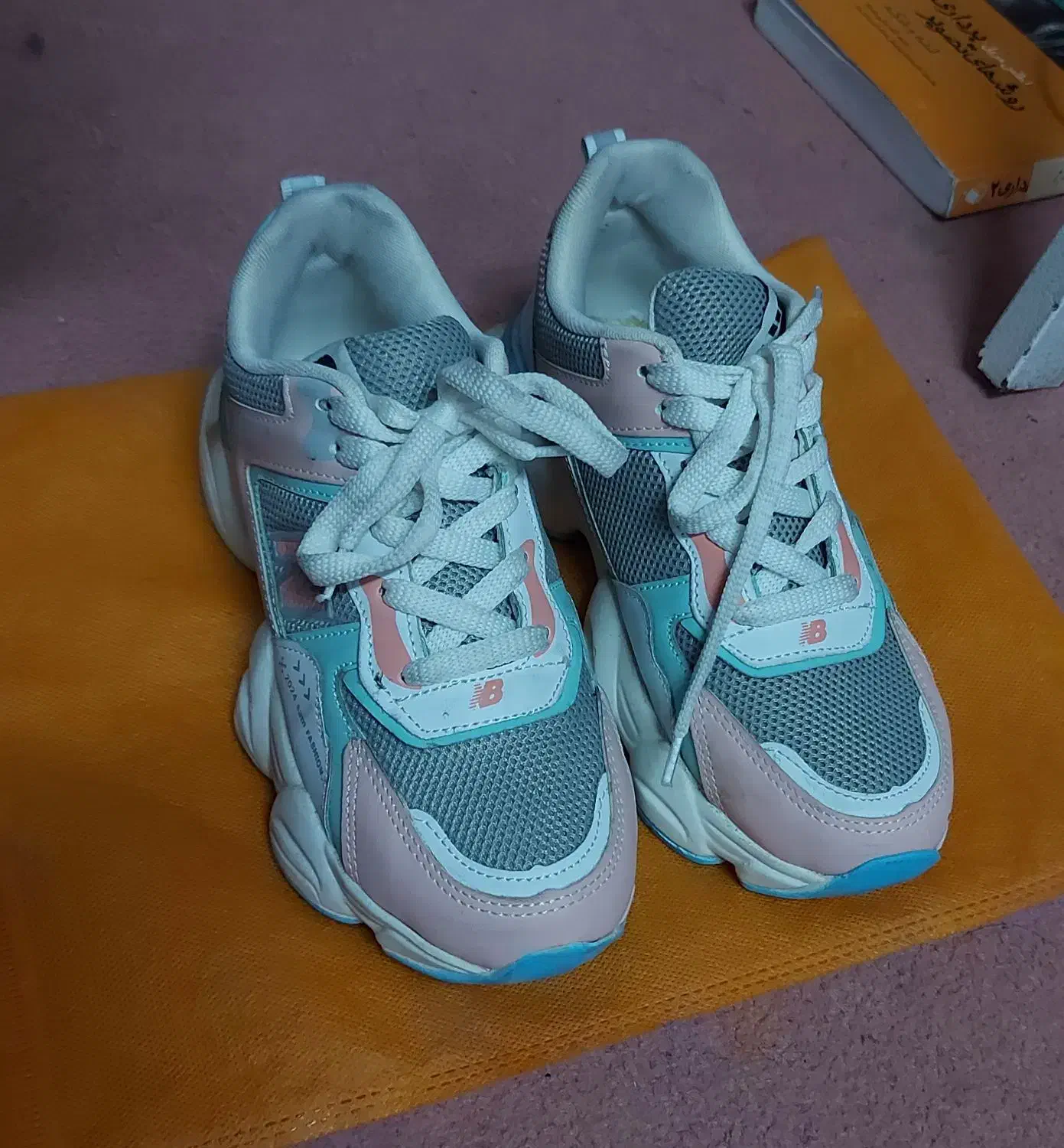 کتونی فوق العاده|کیف، کفش، کمربند|سبزوار, امام خمینی (ناوی)|دیوار