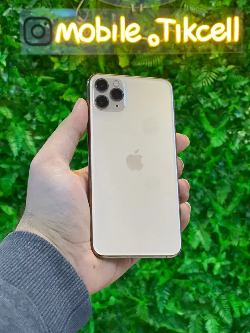 گوشی Iphone 11 Pro Max حافظه 256 گیگ بسیار تمیز|موبایل|رشت, نیروی دریایی|دیوار