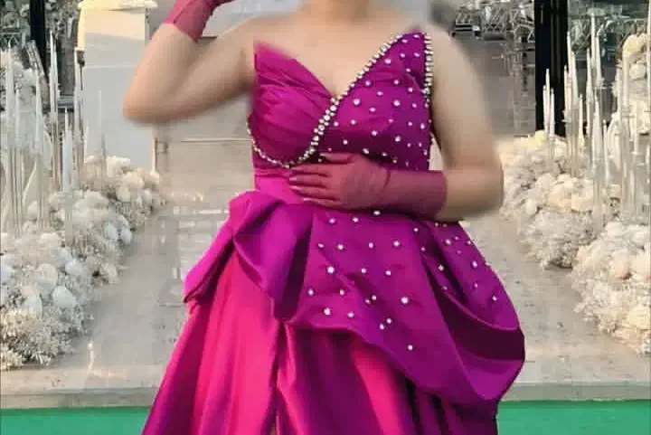 لباس مجلسی|لباس|آستارا, |دیوار