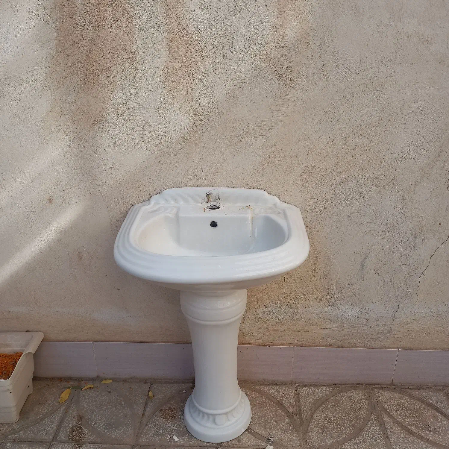 روشویی|مصالح و تجهیزات ساختمان|دلیجان, |دیوار