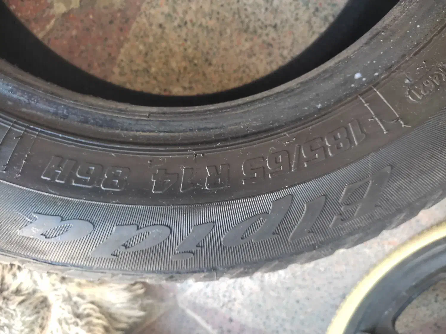 لاستیک بارز14.65.185|قطعات یدکی و لوازم جانبی|شیراز, سعدیه شمالی|دیوار